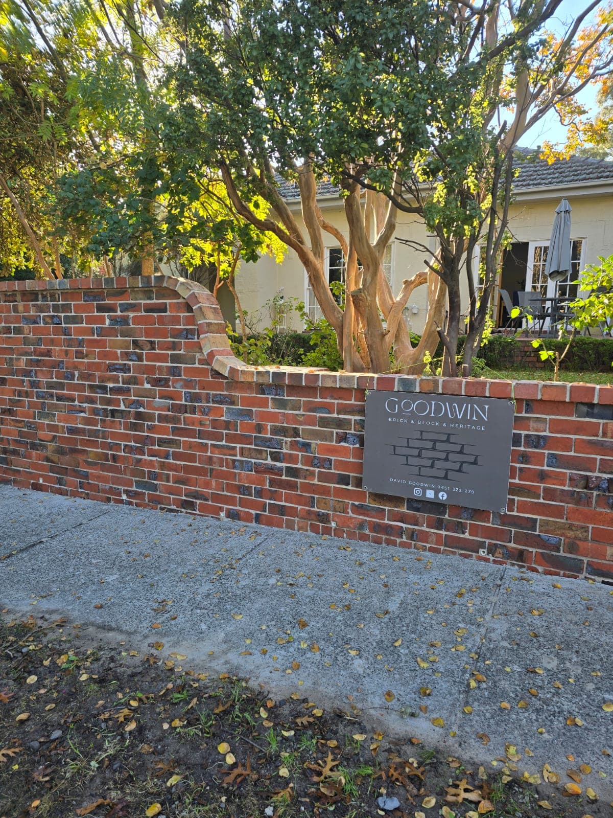 Completed heritage red-brick front garden wall by Goodwin Bricklaying, Glen Iris Melbourne